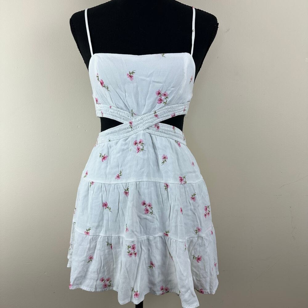 Sky to Moon White Floral Cutout Mini Dress Tiered Cottagecore Sundress Womens S